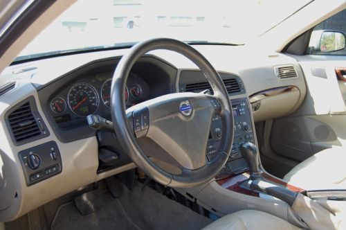 NO RESERVE.. 2 owner, 19 services, 2005 Volvo S-60 AWD, Leather, Moonroof, CD, image 12