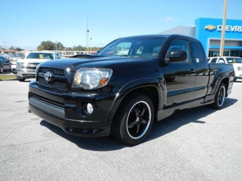 2011 toyota tacoma x runner access cab nice local trade