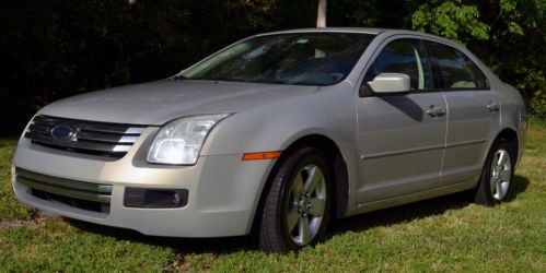 2009 ford fusion se sedan 4-door 2.3l