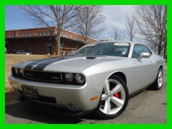 6.1l auto navigation sunroof heated seats mopar cold air xenon 2 owner 6k miles