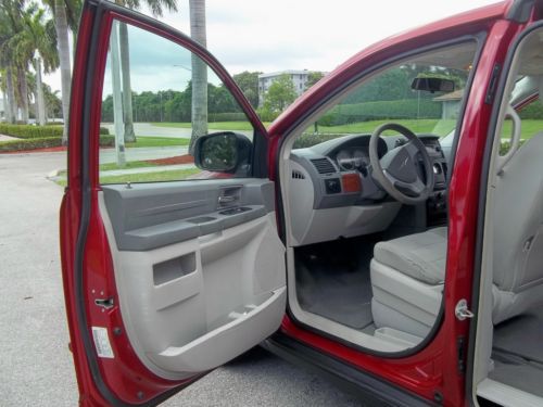 2008 Chrysler Town and Country Stow & Go Back up Camera Rear Air Florida Car, US $11,800.00, image 4
