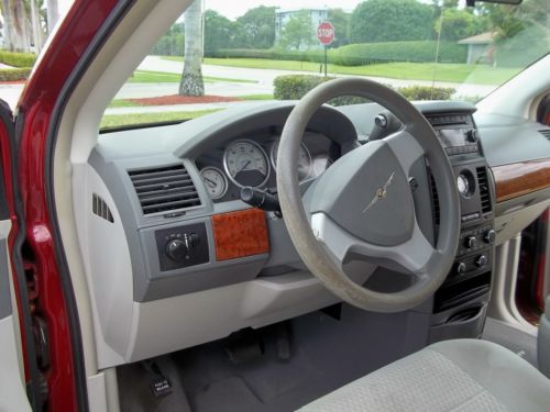 2008 Chrysler Town and Country Stow & Go Back up Camera Rear Air Florida Car, US $11,800.00, image 8