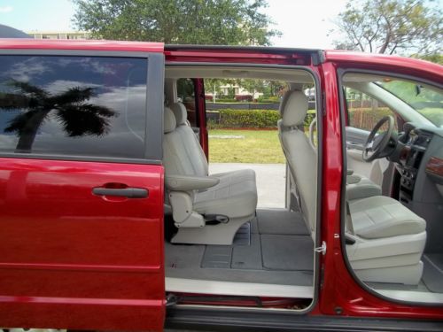 2008 Chrysler Town and Country Stow & Go Back up Camera Rear Air Florida Car, US $11,800.00, image 16