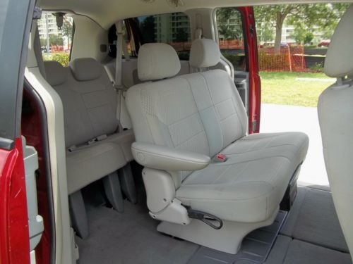 2008 Chrysler Town and Country Stow & Go Back up Camera Rear Air Florida Car, US $11,800.00, image 17