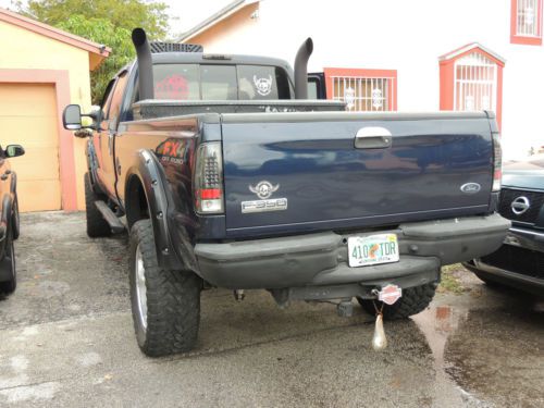 2005 Ford F-350 Super Duty Lariat Crew Cab Pickup 4-Door 6.0L, image 8