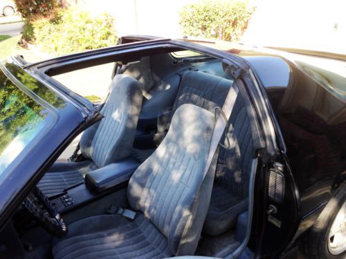 1985 Camaro IROC Z28 - 5.0L - T-top, image 13