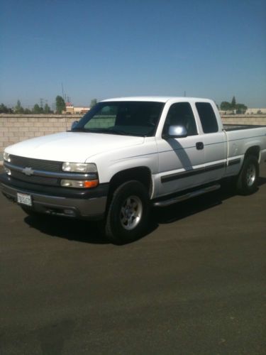 2001 chevy silverado 1500 extended cab 4x4 z71 with tow package very nice