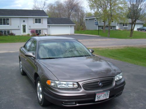 2002 buick regal ls sedan 4-door 3.8l no reserve great condition clean