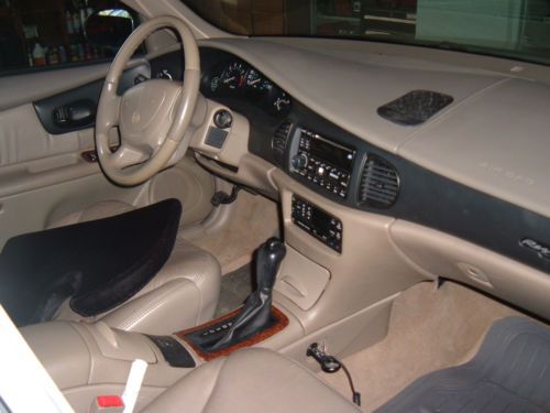 2002 Buick Regal LS Sedan 4-Door 3.8L NO RESERVE GREAT CONDITION CLEAN, image 2