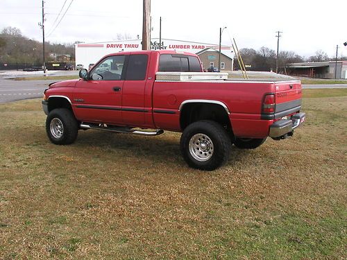 1999 dodge ram 2500 base extended cab pickup 2-door 5.9l