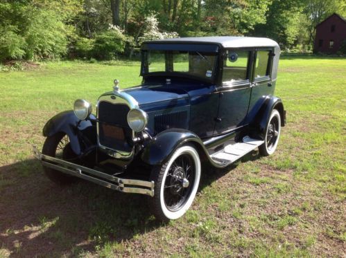 1929 fordoor 4 door 2 tone rare leatherback in restored beautiful condition