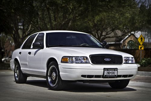 2007 ford crown victoria police interceptor sedan 4-door 4.6l