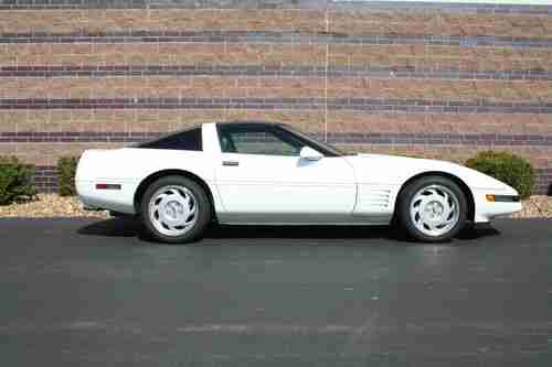 1991 Chevrolet Corvette, image 3