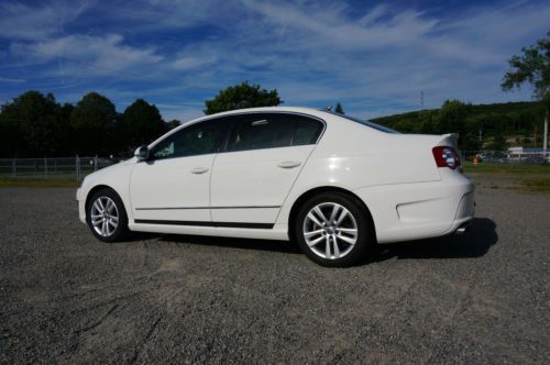 White 2009 VW Passat 2.0 Komfort turbo, very good condition, US $11,995.00, image 2