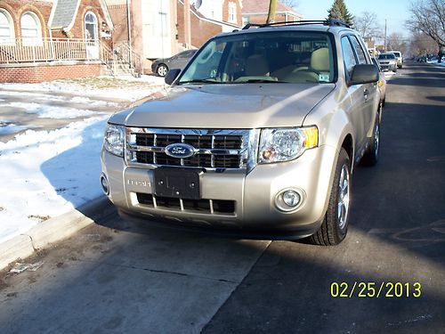 2011 ford escape xlt sport utility 4-door 3.0l