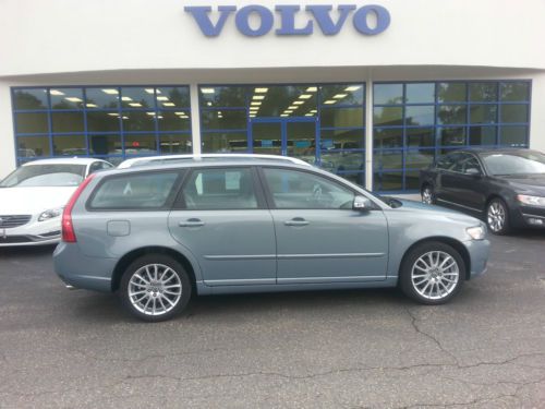 2008 volvo v50 t5 wagon 4-door 2.5l  all wheel drive