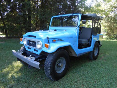 Toyota land cruiser fj40 no reserve!!!!