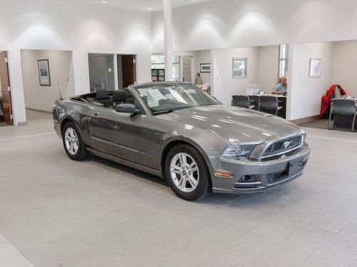 Convertible 3.7l cd engine: 3.7l 4v ti-vct v6  (std) rear wheel drive abs a/c