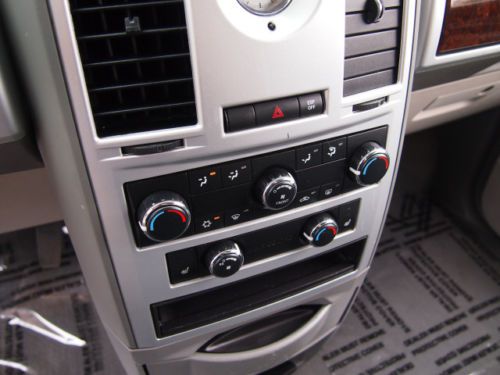 Touring 3.8L CD Power Door Locks Power Windows Power Driver's Seat AM/FM Radio, US $10,995.00, image 22