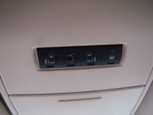 Touring 3.8L CD Power Door Locks Power Windows Power Driver's Seat AM/FM Radio, US $10,995.00, image 25