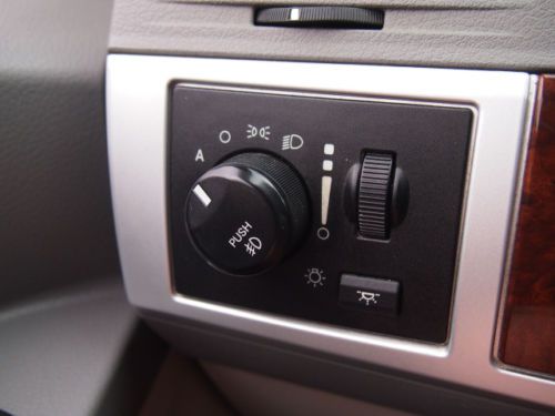 Touring 3.8L CD Power Door Locks Power Windows Power Driver's Seat AM/FM Radio, US $10,995.00, image 27