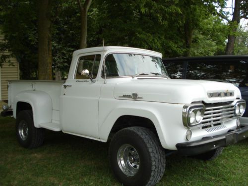 1959  ford f100 stepside 4x4