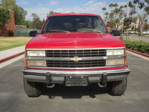 1993 CHEVROLET SUBURBAN SILVERADO 2500 - 4X4 ONLY 117K MI CALIFORNIA CAR NO RUST, image 2