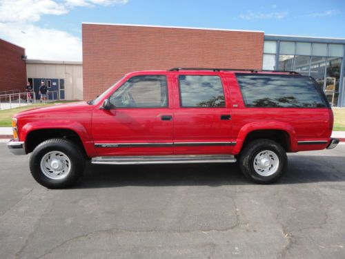 1993 CHEVROLET SUBURBAN SILVERADO 2500 - 4X4 ONLY 117K MI CALIFORNIA CAR NO RUST, image 10