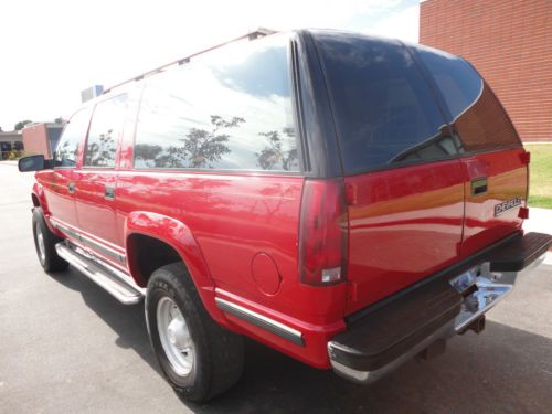 1993 CHEVROLET SUBURBAN SILVERADO 2500 - 4X4 ONLY 117K MI CALIFORNIA CAR NO RUST, image 11