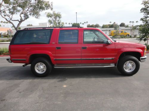 1993 CHEVROLET SUBURBAN SILVERADO 2500 - 4X4 ONLY 117K MI CALIFORNIA CAR NO RUST, image 14