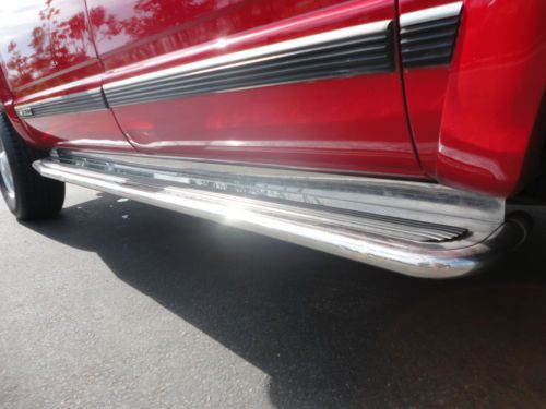 1993 CHEVROLET SUBURBAN SILVERADO 2500 - 4X4 ONLY 117K MI CALIFORNIA CAR NO RUST, image 15