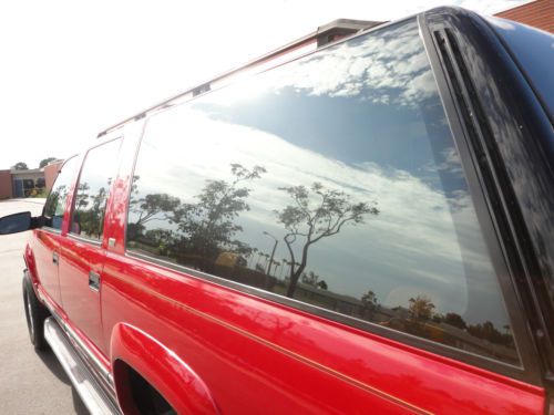 1993 CHEVROLET SUBURBAN SILVERADO 2500 - 4X4 ONLY 117K MI CALIFORNIA CAR NO RUST, image 18