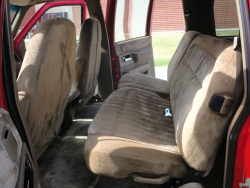 1993 CHEVROLET SUBURBAN SILVERADO 2500 - 4X4 ONLY 117K MI CALIFORNIA CAR NO RUST, image 45