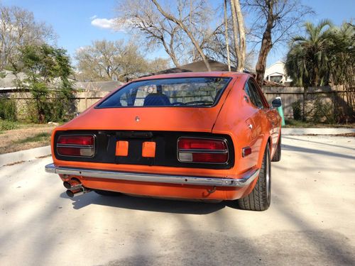 Classic z! gorgeous 1972 datsun 240z. rare model getting harder to find...!