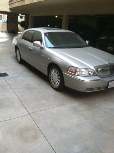 2003 Lincoln Town Car Signature Sedan 4-Door 4.6L, US $5,500.00, image 4