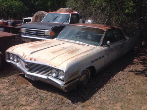 1964 buick electra 225 base hardtop 4-door 6.6l