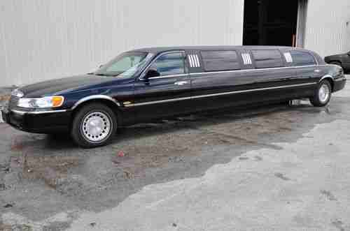 Super Clean Limousine, image 8