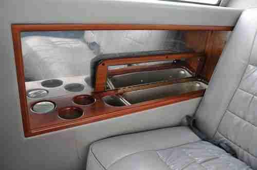 Super Clean Limousine, image 14