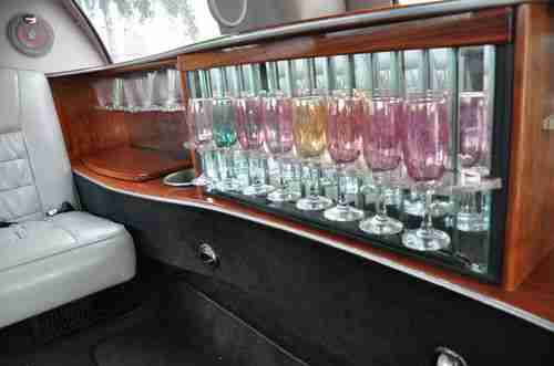 Super Clean Limousine, image 15