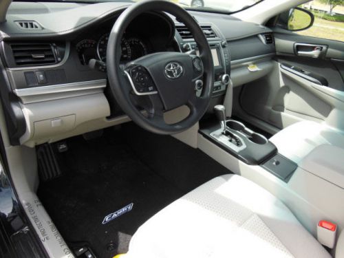 2014 toyota camry le