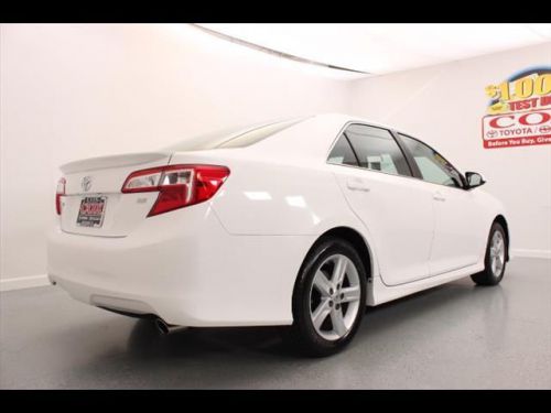 2014 toyota camry se