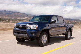 2013 toyota tacoma base