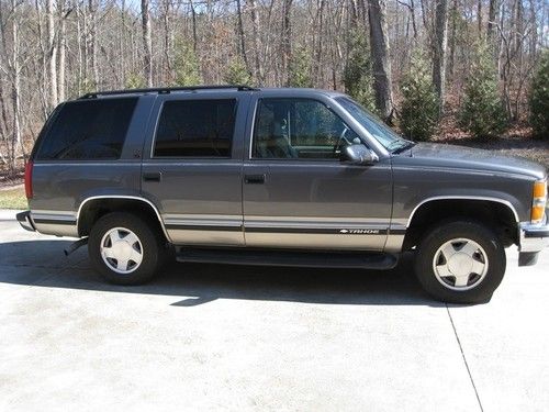 99 chevrolet tahoe lt 4wd rear a/c no reserve