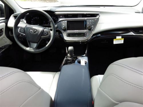 2013 toyota avalon xle