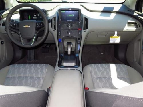 2014 chevrolet volt base