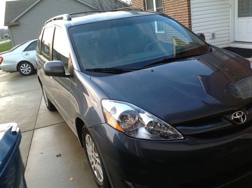 2007 toyota sienna xle mini passenger van 5-door 3.5l