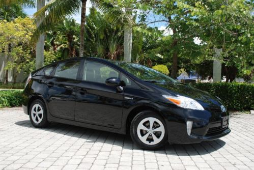 2013 toyota prius ii hatchback 1.8liter hybrid cvt auto bluetooth warranty