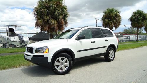 2005 volvo xc90 all wheel drive , heat seats , cd, moonroof, florida