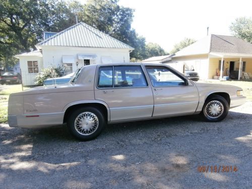 1989 caddilac sedan deville