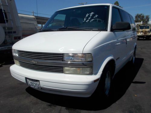 2000 chevrolet astro base standard passenger van 3-door 4.3l no reserve